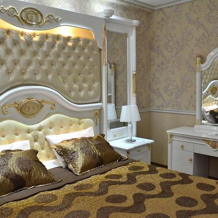 Elegant Boutique Rustaveli Hotel Tbilisi Exterior photo
